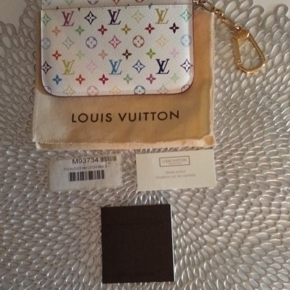 Brand New AUTHENTIC - Louis Vuitton White Multicolor Pouchette
